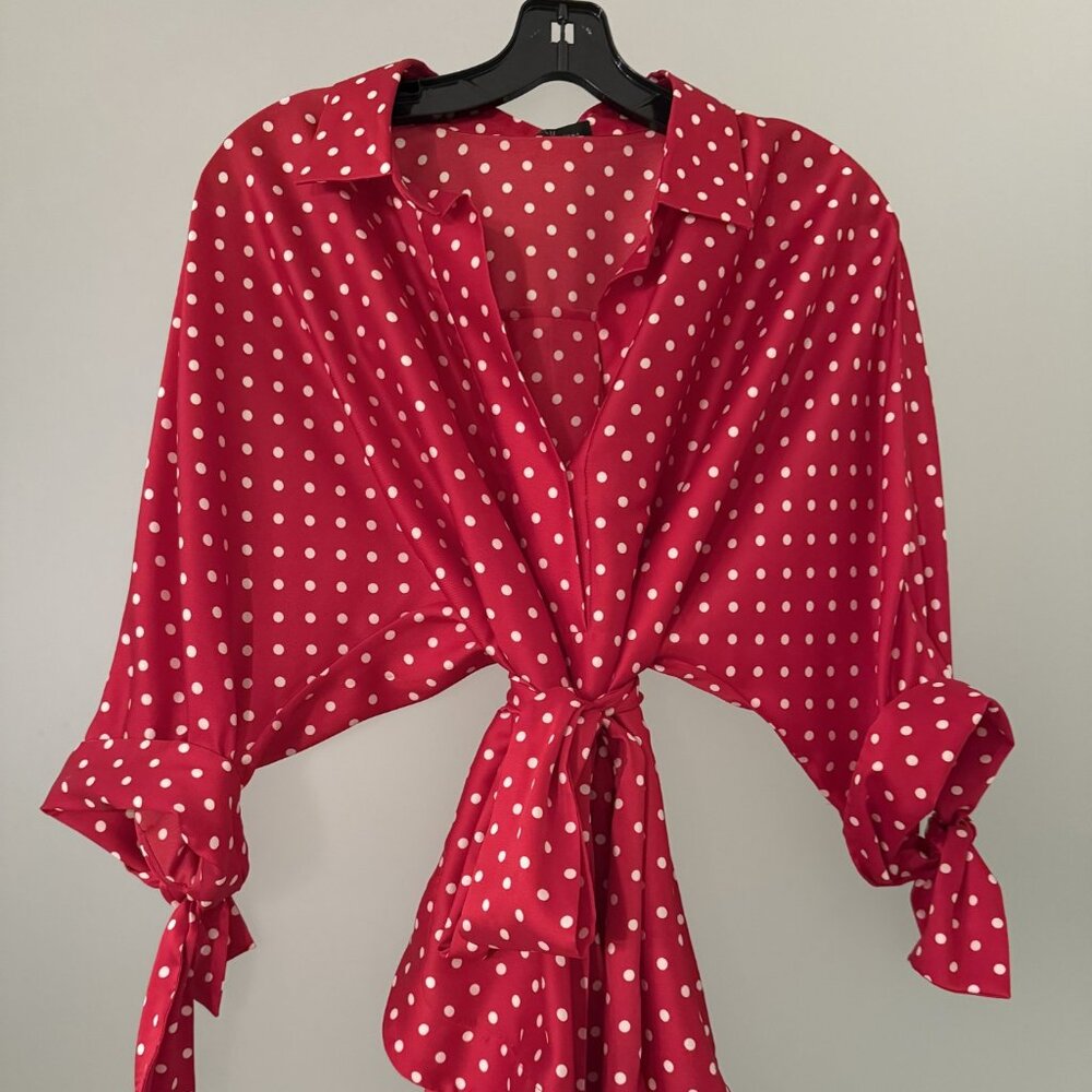 CH Carolina Herrera 100% silk polka top tie waist blouse NEW WO TAGS